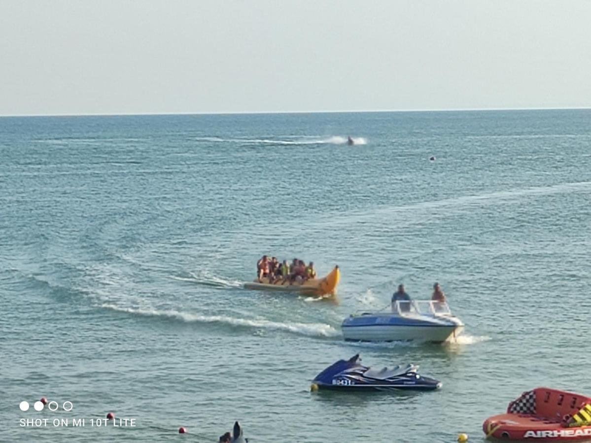 Helios Hotel Balchik Luaran gambar