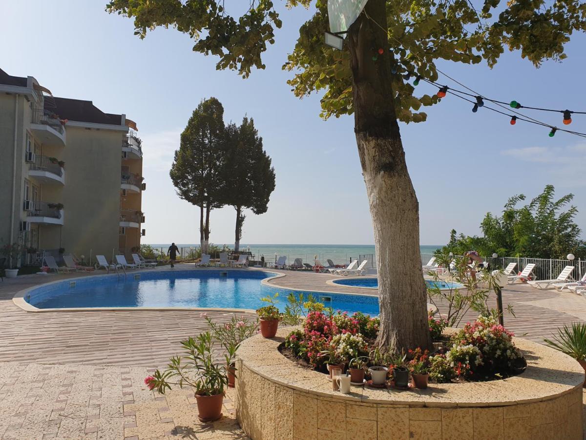 Helios Hotel Balchik Luaran gambar