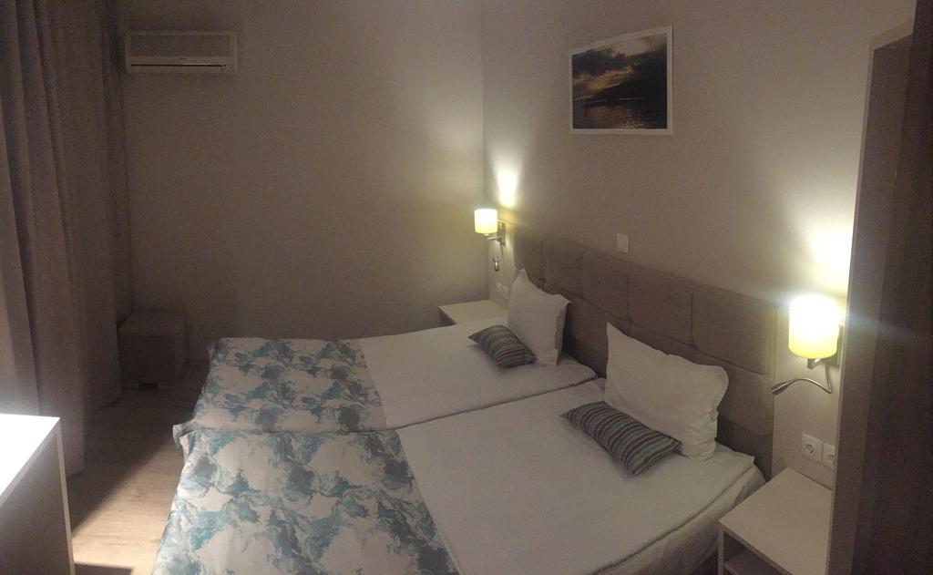 Helios Hotel Balchik Luaran gambar