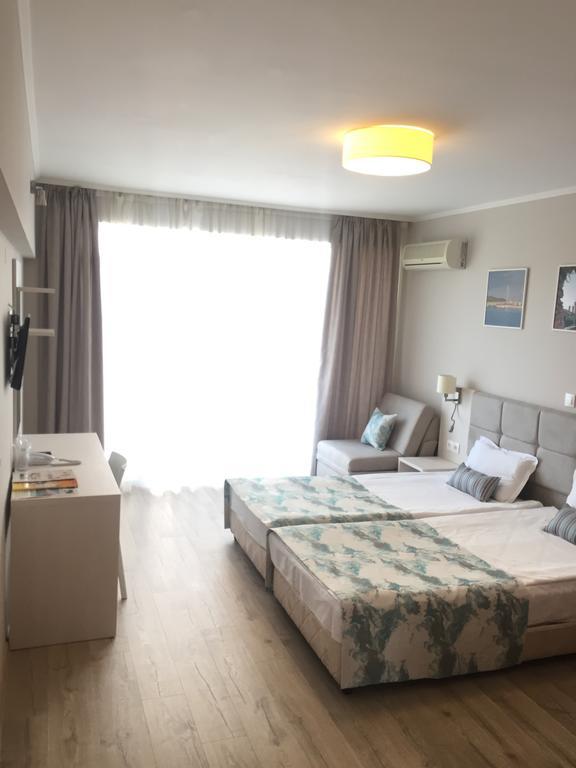 Helios Hotel Balchik Luaran gambar
