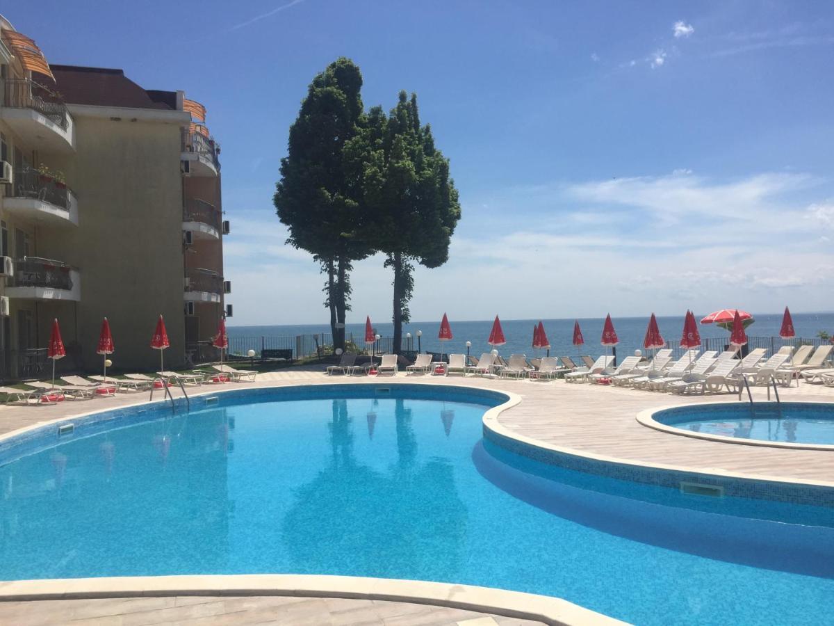 Helios Hotel Balchik Luaran gambar
