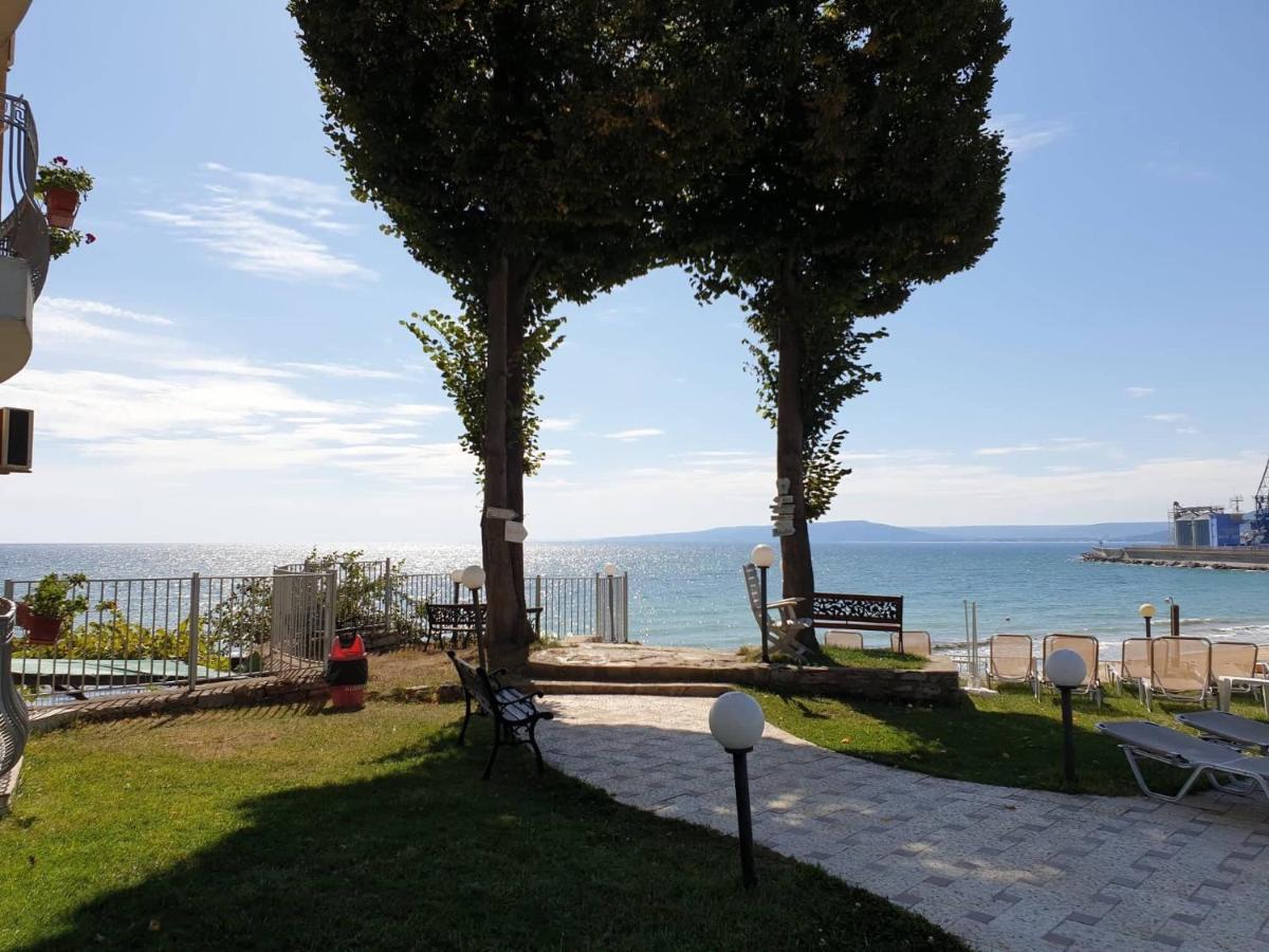 Helios Hotel Balchik Luaran gambar