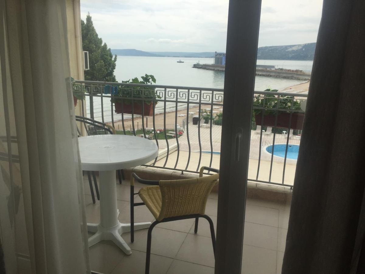 Helios Hotel Balchik Luaran gambar